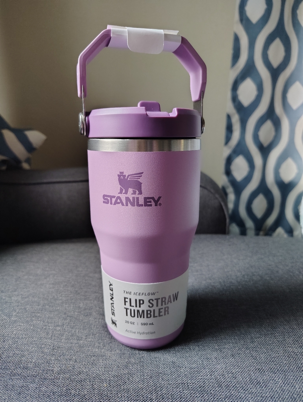 Stanley IceFlow Flip Straw Tumbler 20z NEW